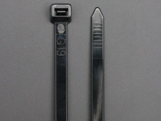 Kábelkötegelő 4,8x200 mm